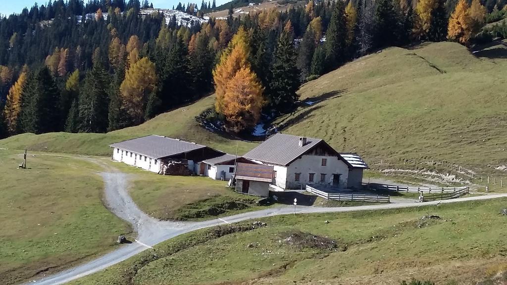 Haus Mattle Apartment Pettneu am Arlberg Exterior photo